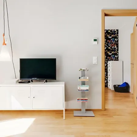 Stylish One Bedroom Flat - Vltava Praga